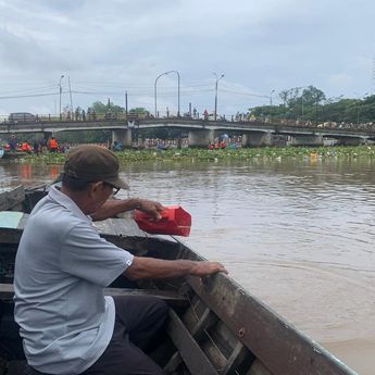 Menahun! Pampangan di Sungai Martapura Lumpuhkan Transportasi