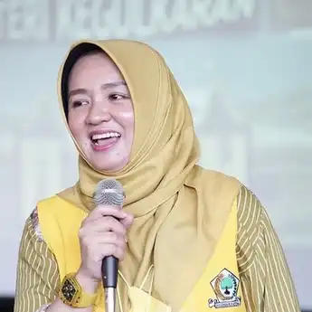 Perjalanan Karier Ketua DPD Golkar Kota Pontianak, Bebby Nailufa: Politik Tidak Bisa Hitung-hitungan