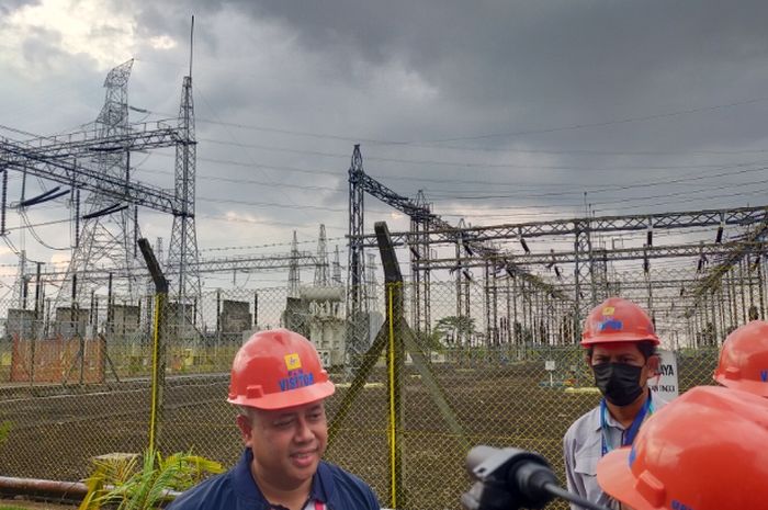 GM PLN UID Disjaya Doddy B Pangaribuan saat memberikan keterangan soal kesiapan PLN hadapi meningkatnya ekosistem mobil listrik di Jakarta, Kamis (23/6/22)