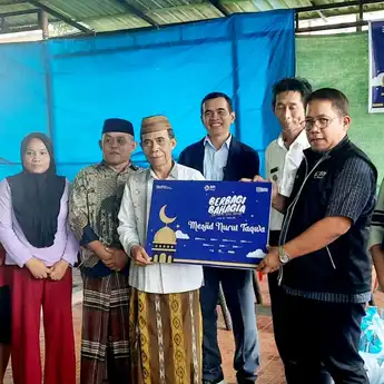 Wujud Kepedulian BRI Berbagi Bahagia di Masjid Nurut Taqwa Melendeng