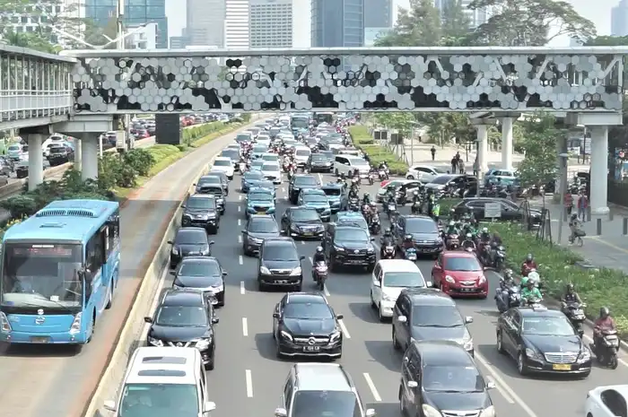 7 Contoh Globalisasi di Bidang Transportasi dan Pengaruhnya - Sonora.id