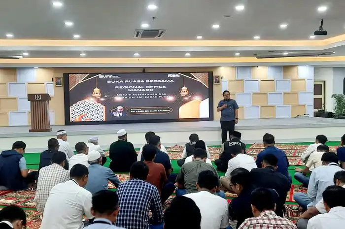 Momentum bulan suci Ramadan dimanfaatkan PT Bank Rakyat Indonesia (Persero) untuk menjalin silahturahmi sesama insan Brilian