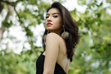 Satu Meja dengan Ayah Gigi Hadid, Ini Reaksi Mohamed Hadid Lihat ...