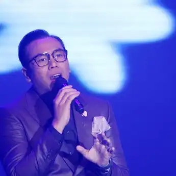 Lirik Lagu Daripada Menyiksa Diri - Sammy Simorangkir