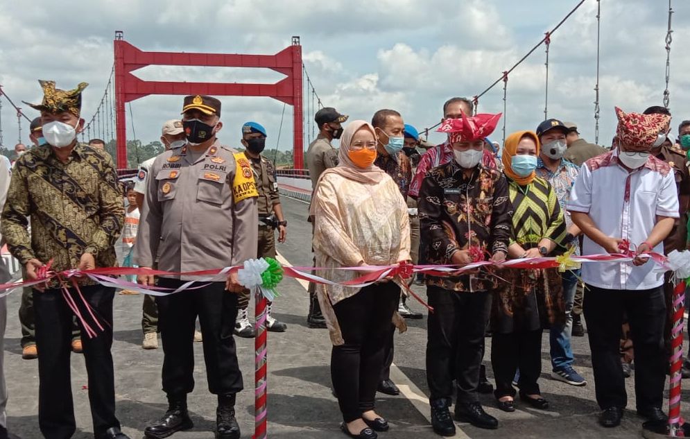 Peresmian Jembatan Jerambah Gantung, Pangkalpinang, Kamis (4/3/2021).