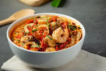 Illustrasi tumis udang