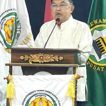 Jusuf Kalla: Lembaga Pendidikan Usia Dini Harus Tanamkan Karakter Disiplin dan Kemandirian pada Anak