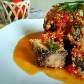 Resep Membuat Tongkol Masak Sambal Rujak yang Simple dan Nikmat