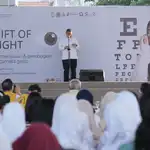 20 Ribu Kacamata Gratis Dibagikan untuk Siswa SD dan SMP di Makassar