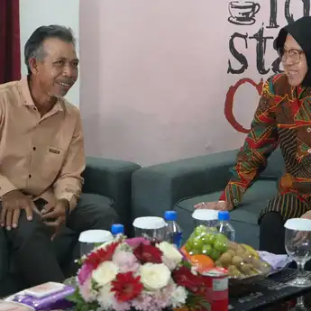 Mensos Risma Berkomitmen Tinggi Tangani Masalah Sosial