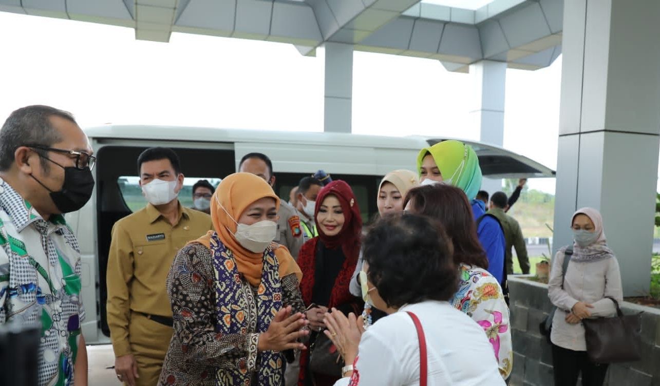Gubernur Jawa Timur, Khofifah Indar Parawansa