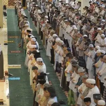 Bacaan Sholat Tarawih dari Awal Sampai Akhir: Arab, Latin, dan Artinya