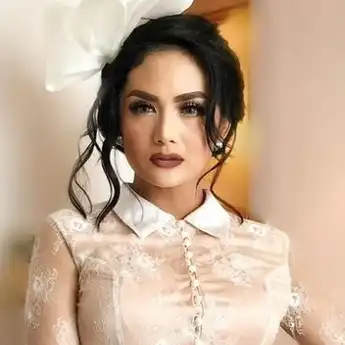FYP TikTok, Inilah Lirik Lagu 'Ayat-ayat Cinta 2' oleh Krisdayanti, Biarlah Aku Menanggung Semua Ini Walau Sedih Menyiksa Hati