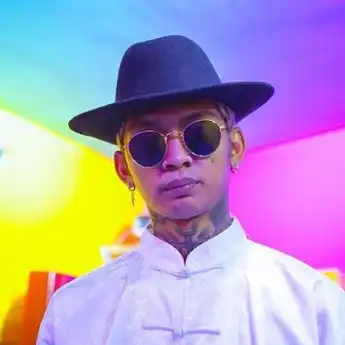 Young Lex: Justru Rapper Harus Berkolaborasi dengan Non-Rapper
