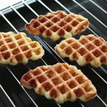 Bagaimana Cara Membuat Croffle? Berikut Resep Hingga Instruksinya