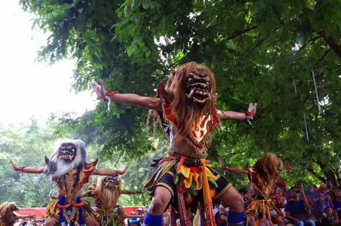 Tari Buto Gedruk Khas Boyolali, Tarian Bernuansa Magis Gambarkan ...