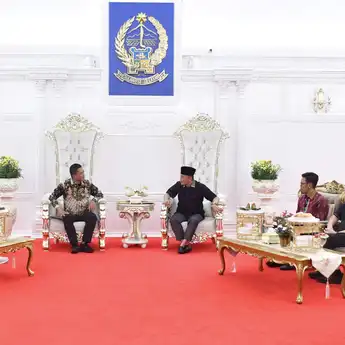Pj Gubernur Sulsel dan Deputi BSSN Bahas Penguatan Keamanan Siber