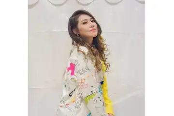 Lirik Lagu 'Tresno Tekane Mati' Milik Via Vallen, 'Pengenku Siji ...