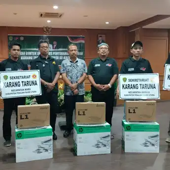 Dukung Karang Taruna, Dispora Kaltim Gelar Pelatihan Digital Marketing dan Serahkan Bantuan